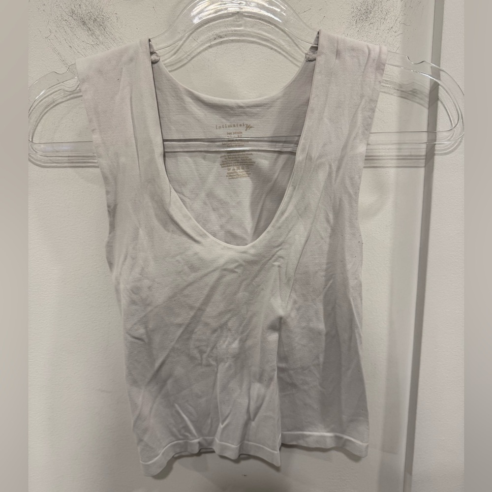 Intimately Women's White Tank Top